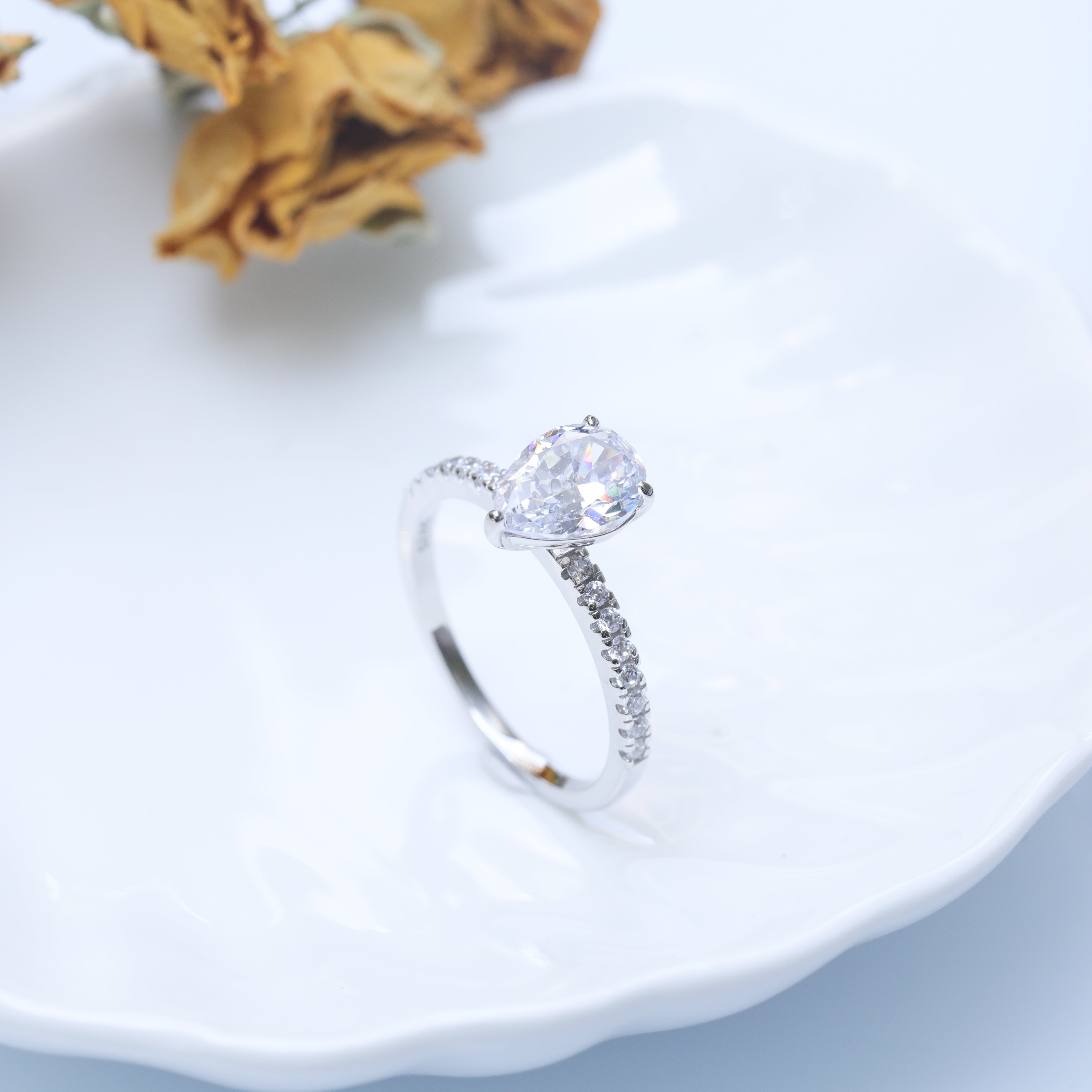 2.5ct Pear Cut Pavè Ring